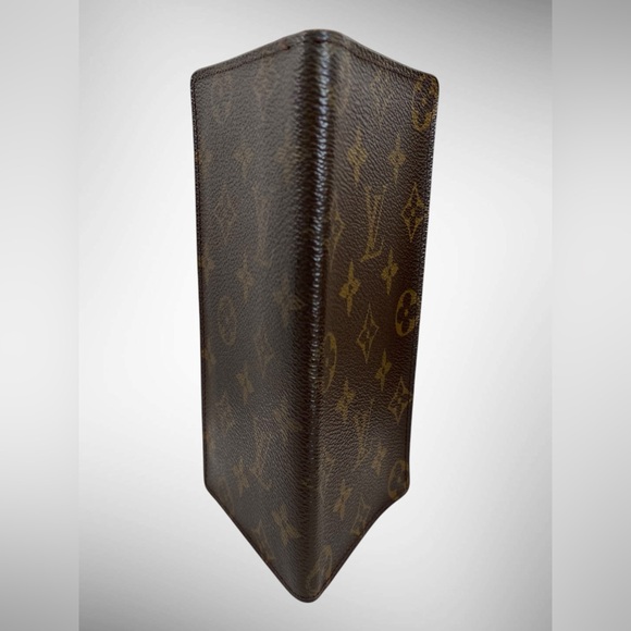 Louis Vuitton Monogram Porto Valeur Cult Credit Card/Billfold - Picture 9 of 16